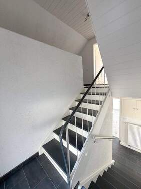 Treppenhaus EG - OG - 
