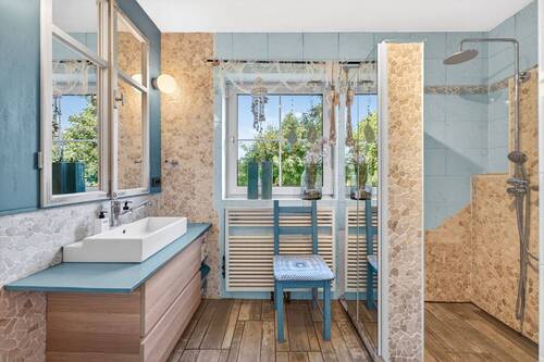 Badezimmer (EG) - 