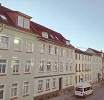 Kleine gemütliche 3-Zimmer-Wohnung++mit Wannenbad++im 1. Obergeschoss - Schwerin Werdervorstadt