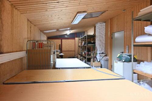 Mascinen und Werkzeuglager - 