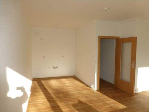 Bild 2 - 2 Zimmer Etagenwohnung zur Miete in Erfurt