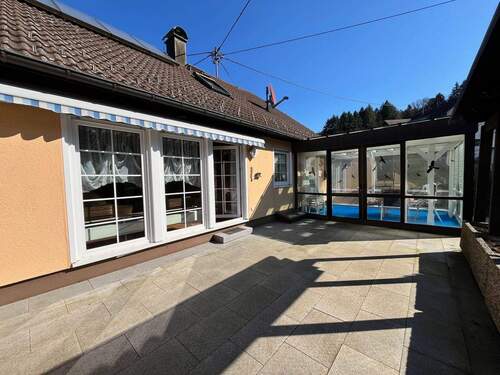 Aussen Freisitz.jpeg - 