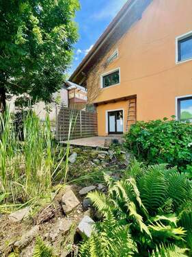 Außenansicht - Großzügige Terrassenwohnung zur Miete in Kollnburg