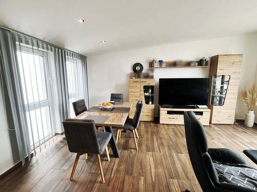 Wohn- und Essbereich - 
