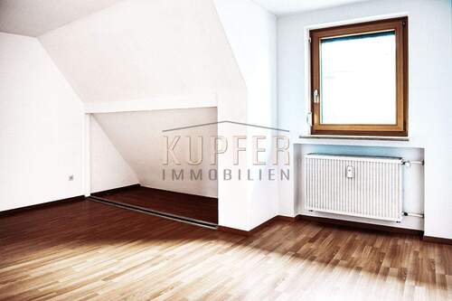 © KI DG-Wohnung Bubenreuth - Etagenwohnung mit 90,00 m&sup2; in Bubenreuth zur Miete
