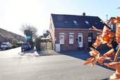 Außenansicht - 3 Zimmer Doppelhaushälfte zum Kaufen in Wilhelmshaven-Bant