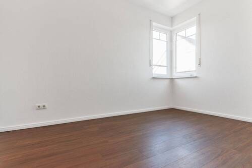 1/2 Zimmer - 