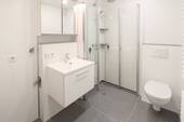 Bad mit Dusche und WM - 