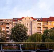 Direkt an der Spree: Vermietete 2-Zimmerwohnung mit Wintergarten & Wannenbad - Berlin Moabit