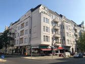 Hausansicht - 4 Zimmer Etagenwohnung zum Kaufen in Berlin