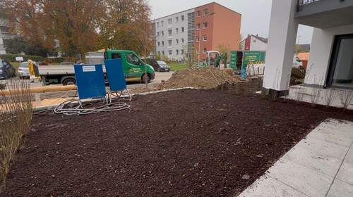 Garten zur Straße.jpeg - 