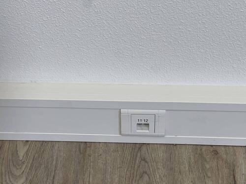 Telefon& Internetanschluß - 