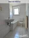 Bad mit Wanne - 