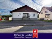 www.bender-immobilien.de - Einfamilienhaus mit Einliegerwohnung - gepflegt und vielseitig nutzbar in Randlage von Windeck!