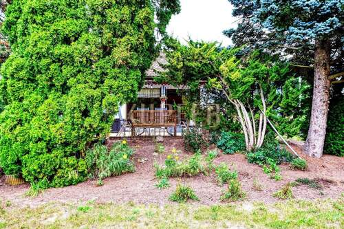 © KI EFH Uttenreuth - 5 Zimmer Einfamilienhaus zum Kaufen in Uttenreuth