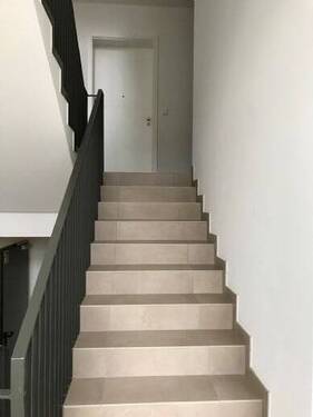 Hausflur - Etagenwohnung mit 62,00 m² in Binz zur Miete