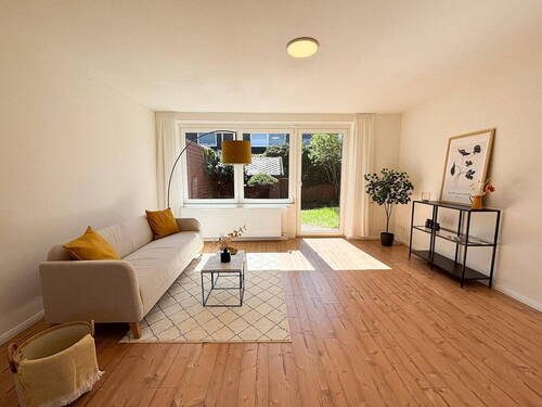 Bild 3 - 4 Zimmer Reihenmittelhaus in Stade