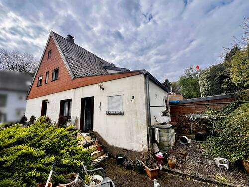 2 - 4 Zimmer Doppelhaushälfte zum Kaufen in Großrosseln