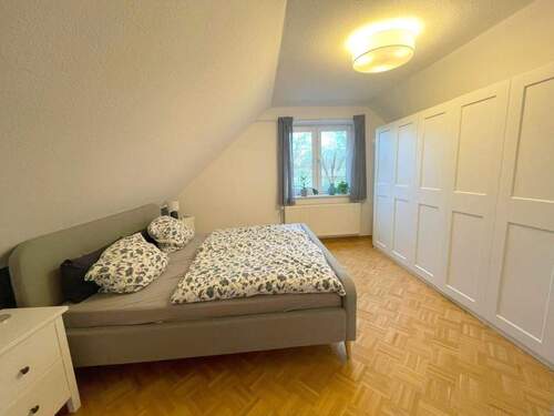 Schlafzimmer - 2 Zimmer Etagenwohnung in Neustadt i.H.