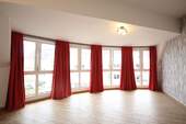 Wohnzimmer - 2 Zimmer Etagenwohnung zur Miete in Hürth
