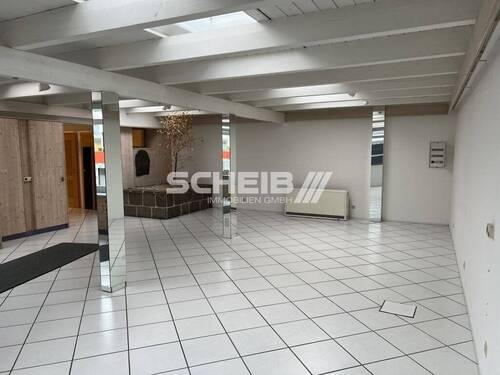 große Fläche - Büro in Gaildorf