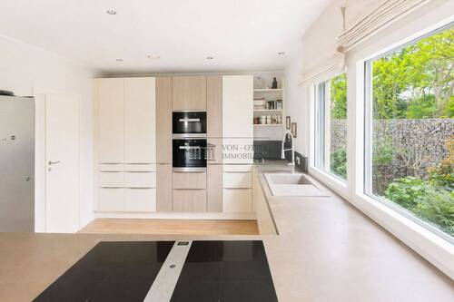 Moderne Küche mit natürlichem Licht - 