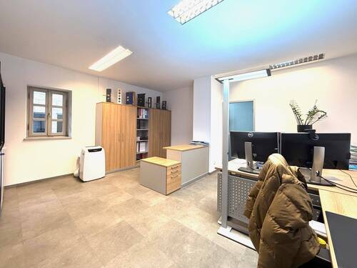 Büro 2 Sitzplatz 1 - 