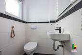 Gäste WC - Doppelhaushälfte in Brüggen zum Kaufen