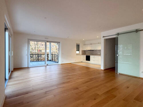 Wohnbereich - Etagenwohnung mit 132,90 m&sup2; in Rosenheim zur Miete