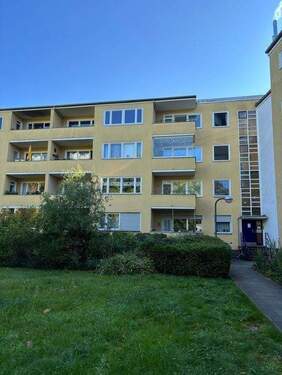 Außenfasade - 2 Zimmer Etagenwohnung in Berlin