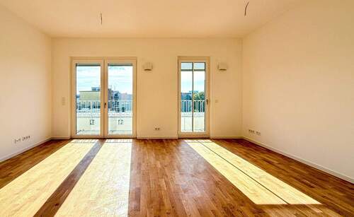 Wohnbereich - 3 Zimmer Etagenwohnung zur Miete in Berlin