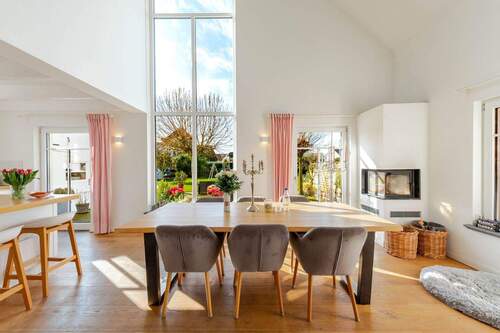 lichtdurchfluteter Essbereich - 7 Zimmer Einfamilienhaus zum Kaufen in Kevelaer