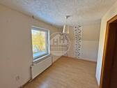 Zimmer 1 - 