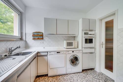 Küche - 3 Zimmer Etagenwohnung in München