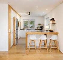 Modernes Einfamilienhaus am Waldrand - Raubling / Nicklheim