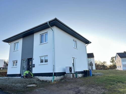 Hausansicht - 5 Zimmer Einfamilienhaus zum Kaufen in Diemelstadt-Rhoden