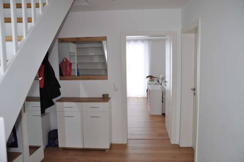 Eingangsbereich - Einfamilienhaus mit 142,00 m&sup2; in Diemelstadt-Rhoden zum Kaufen