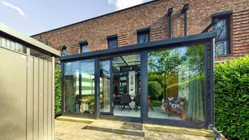 Wintergarten am Haus - 