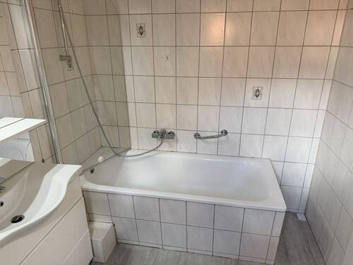 Wannen - Duschbad - 