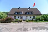 Ansicht - Gepflegte Doppelhaushälfte - Keller - Garten - Garage -