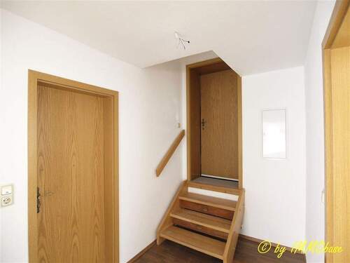 Wohnungseingang - 2 Zimmer Etagenwohnung zur Miete in Frankenberg