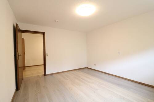 Schlafzimmer 1 Bild 2 - 