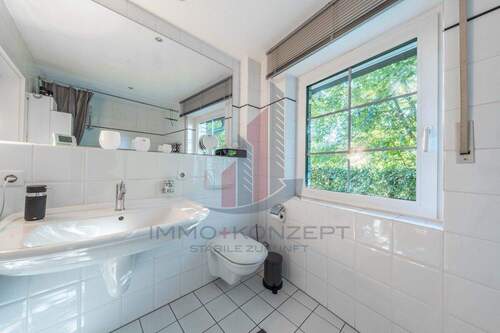 Das helle Tageslichtbad - 