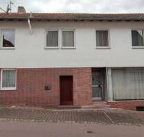 Charmantes Wohn- und Geschäftshaus mit großem Garten in citynaher Lage in Warburg