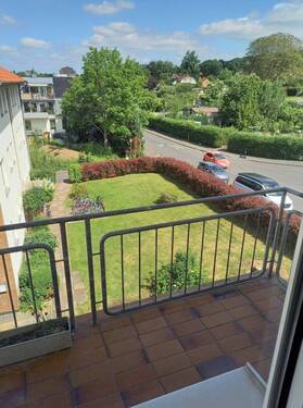 Ausblick z Kleingärtnerverein - Etagenwohnung mit 86,40 m² in Göttingen zum Kaufen