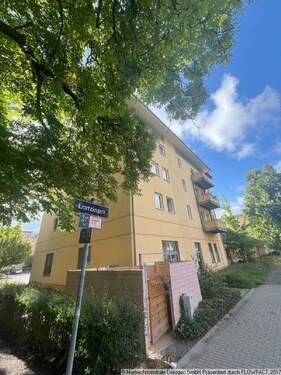 Seitenansicht - Schöne und moderne 2-Raum Wohnung mit Badewanne in Johannstadt !!! - 