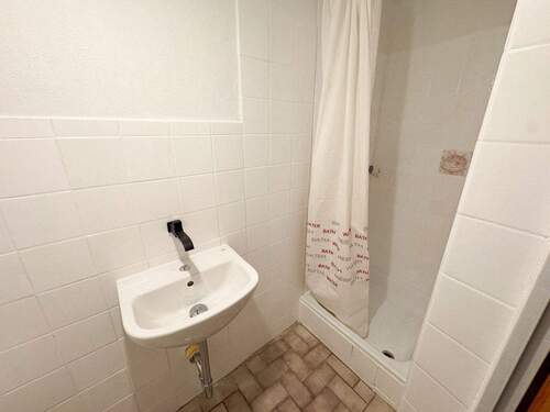 Duschbad mit WC EG Haus 3 - 