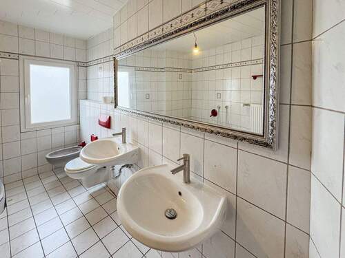 Tageslichtbad OG Haus 3 - 