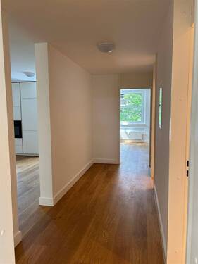 Flur - 3 Zimmer Etagenwohnung zum Kaufen in München