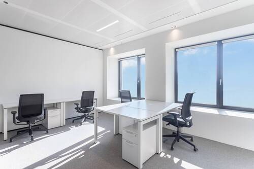 Spaces Place de la Gare 5383 Luxembourg Office (Ко - Wunderschön eingerichtete Büroräume für 3 Personen in Spaces Chemnitz, Die Fabrik